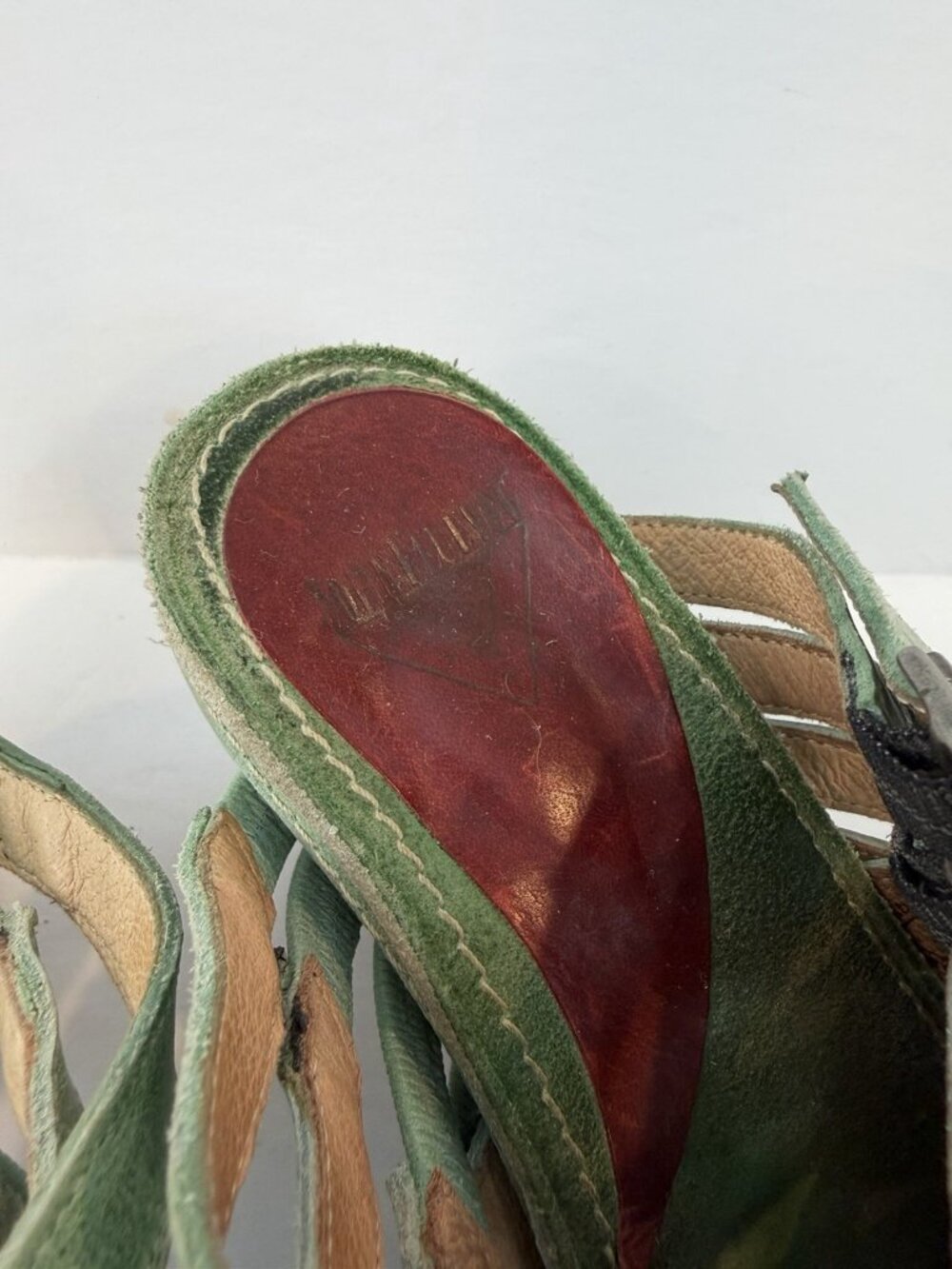 John Fluevog Women's Janice Mint Green Platform Heeled Sandal Size 6 READ - Picture 4 of 16